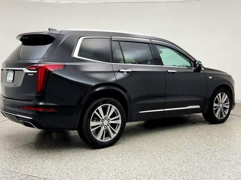 Used 2022 Cadillac XT6 Premium Luxury w/ Technology Package AWD/4WD image 5