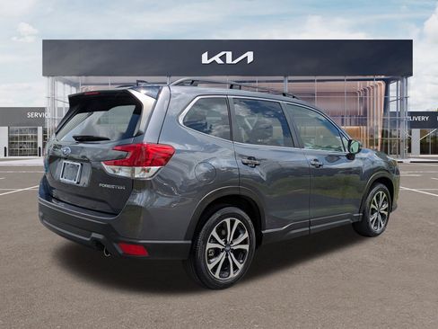 Used 2024 Subaru Forester Limited AWD/4WD image 4