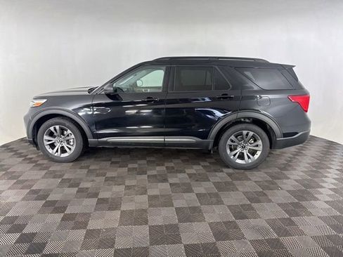 Used 2021 Ford Explorer XLT w/ Equipment Group 202A image 10