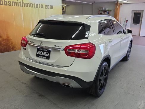 Used 2018 Mercedes-Benz GLA 250 4MATIC image 19