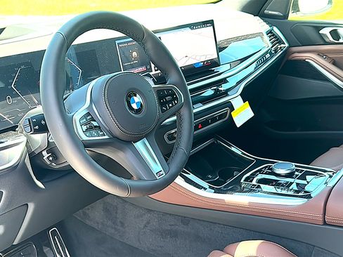 New 2026 BMW X5 sDrive40i w/ M Sport Package RWD image 9