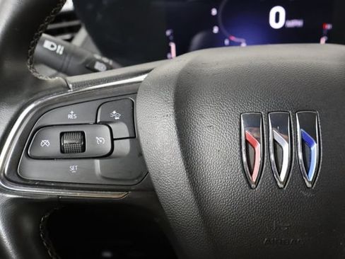 Used 2024 Buick Encore GX Preferred FWD image 8