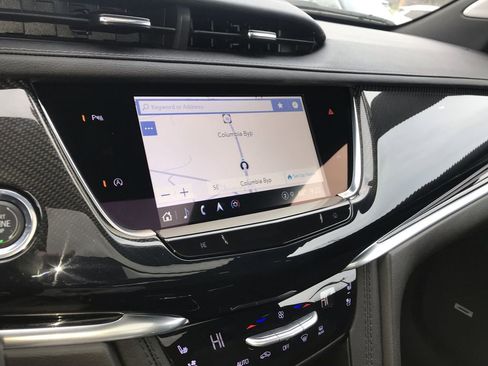 Used 2024 Cadillac XT6 Sport AWD/4WD image 16