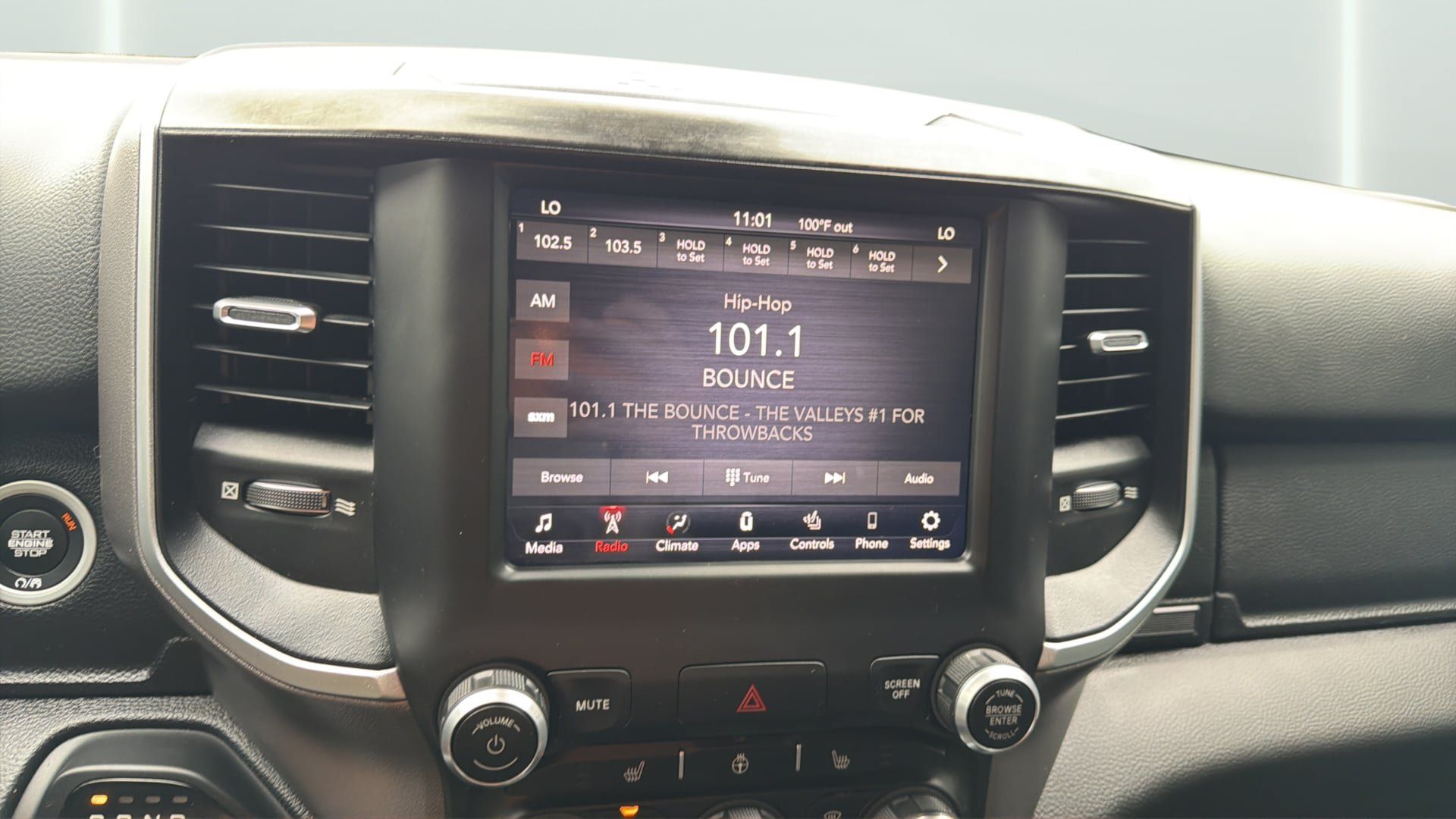 Used 2019 RAM 1500 Big Horn AWD/4WD image 25