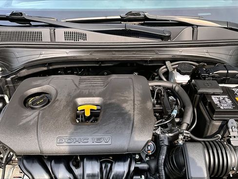 Used 2022 Kia Forte GT-Line w/ GT-Line Premium Package FWD image 32