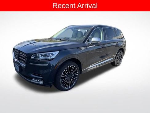 Used 2020 Lincoln Aviator Black Label w/ Dynamic Handling Package image 6