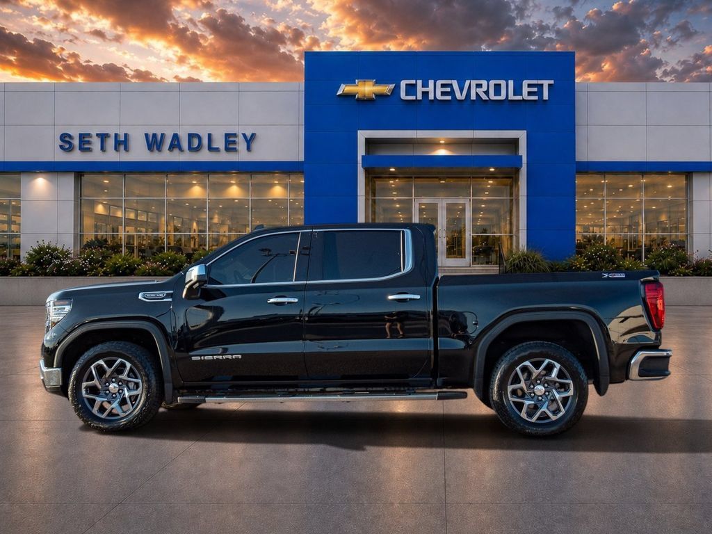 Used 2025 GMC Sierra 1500 SLT w/ SLT Premium Package AWD/4WD image 4