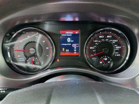 Used 2014 Dodge Charger SE image 12