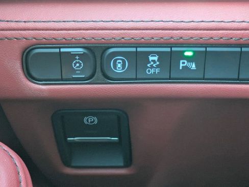 Certified 2026 Acura MDX A-Spec AWD/4WD image 37