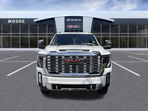 Used 2024 GMC Sierra 3500 Denali w/ Denali Reserve Package AWD/4WD image 8