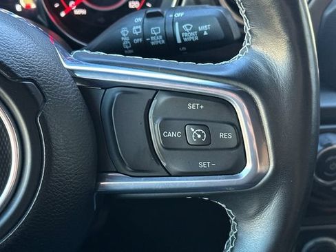 Used 2021 Jeep Wrangler Unlimited Rubicon AWD/4WD image 27