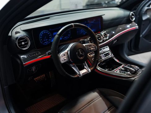 Used 2019 Mercedes-Benz E 63 AMG S image 38