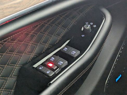 Used 2022 Jeep Grand Cherokee Summit image 17