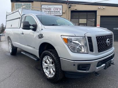 Used 2019 Nissan Titan SV w/ SV Convenience Package