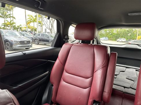 Used 2023 MAZDA CX-9 Carbon Edition image 18