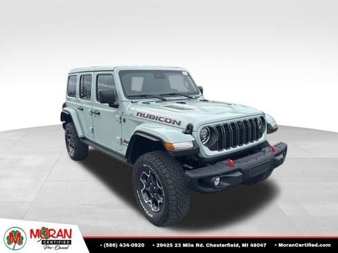 Used 2024 Jeep Wrangler Unlimited Rubicon AWD/4WD image 7