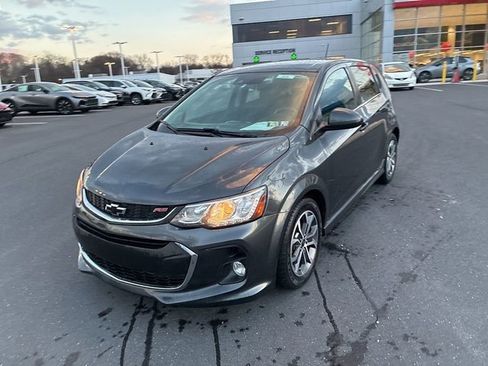 Used 2018 Chevrolet Sonic LT w/ Convenience Package image 18