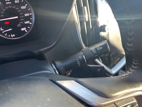 Used 2024 Subaru Ascent Limited w/ Technology Package image 14