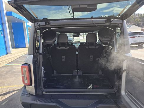 Used 2023 Ford Bronco Badlands image 22