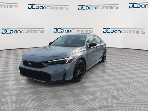 Used 2025 Honda Civic Sport image 4