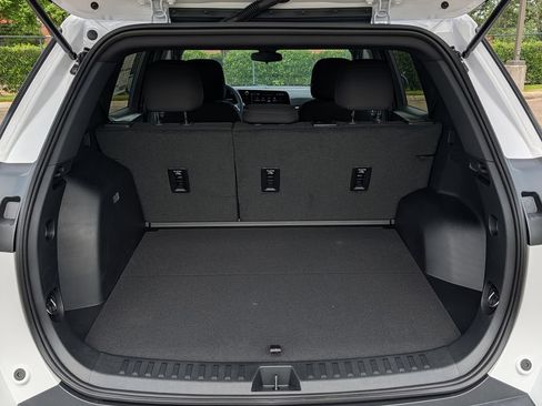 New 2027 Chevrolet Equinox LT FWD image 30