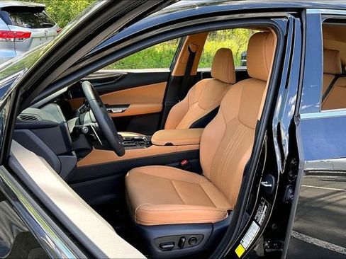 Used 2025 Lexus NX 350 AWD w/ Accessory Package (2T) image 21