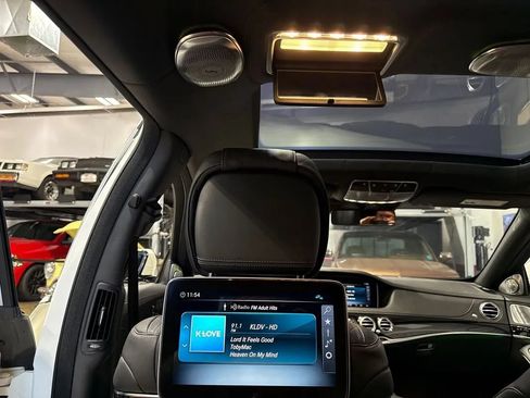 Used 2019 Mercedes-Benz Maybach S 560 4MATIC image 99
