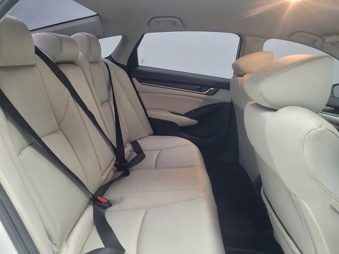 Used 2019 Honda Accord LX image 19