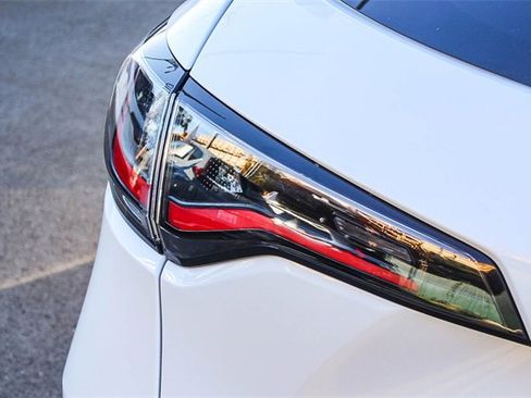 Used 2023 Honda HR-V Sport image 8