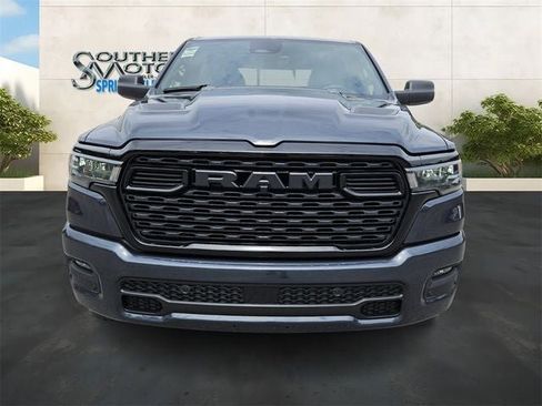 New 2026 RAM 1500 Express AWD/4WD image 8