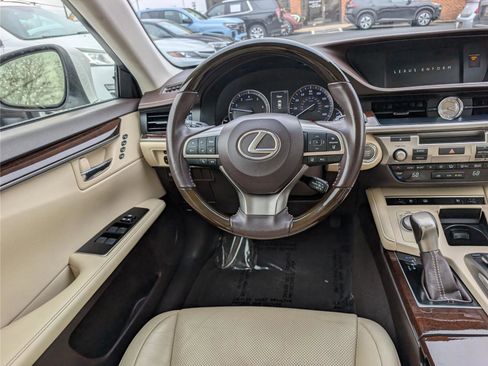 Used 2016 Lexus ES 350 FWD image 17