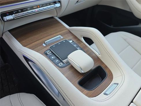 New 2025 Mercedes-Benz GLE 450 4MATIC image 32