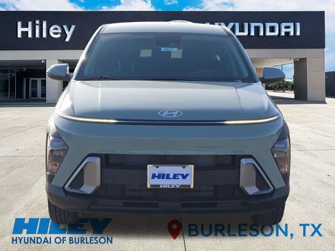 New 2026 Hyundai Kona SE image 6