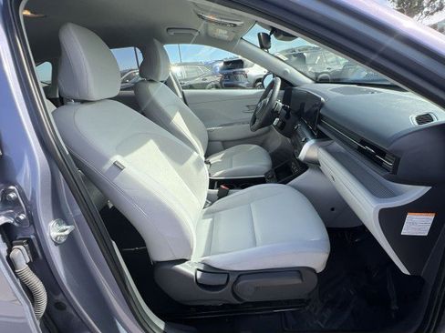 Used 2024 Hyundai Kona SEL image 28