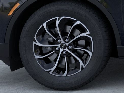 New 2026 Lincoln Nautilus Premier AWD/4WD image 19