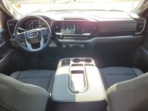 Used 2023 GMC Sierra 1500 SLE RWD image 12