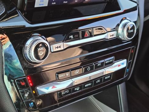 Used 2024 Ford Explorer ST w/ Equipment Group 401A image 21