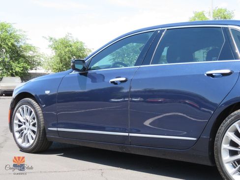 Used 2017 Cadillac CT6 Luxury AWD/4WD image 21