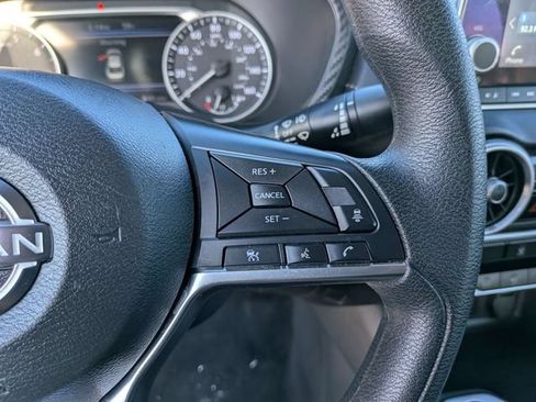 Used 2024 Nissan Sentra SV FWD image 20