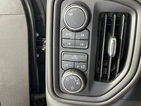 Certified 2019 Chevrolet Silverado 1500 Custom Trail Boss AWD/4WD image 13