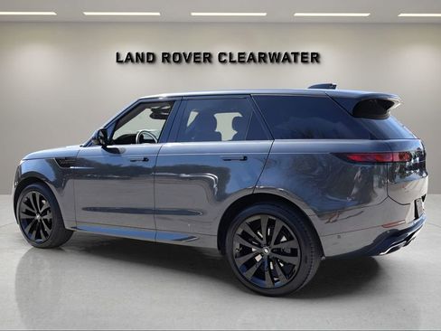 Used 2025 Land Rover Range Rover Sport Dynamic SE image 3