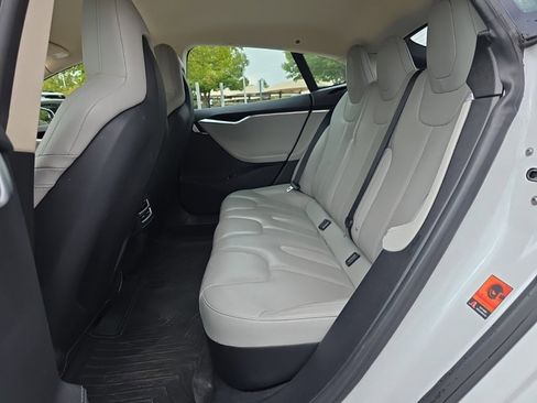 Used 2015 Tesla Model S 85D image 15