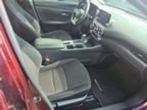 Used 2024 Nissan Sentra SV FWD image 5