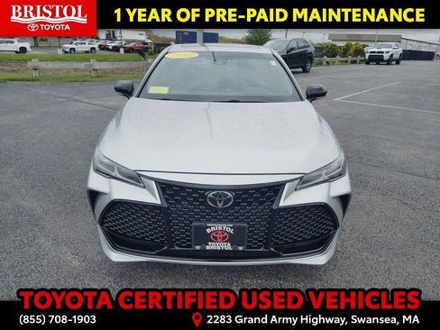 Certified 2022 Toyota Avalon Touring w/ Advanced Safety Package FWD image 2