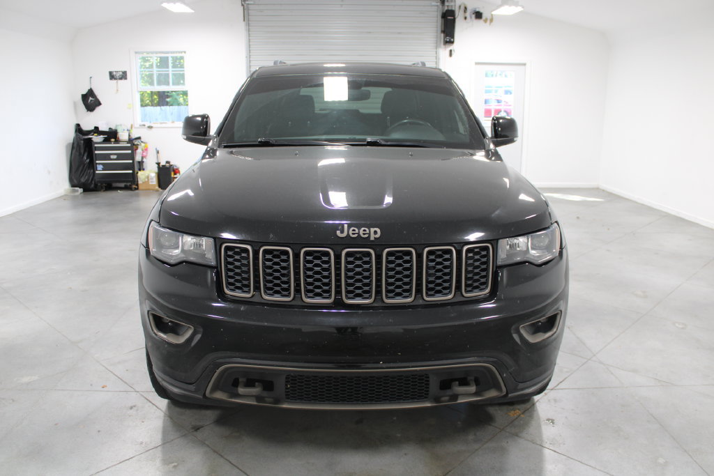 Used 2017 Jeep Grand Cherokee Limited 75th Anniversary AWD/4WD image 3