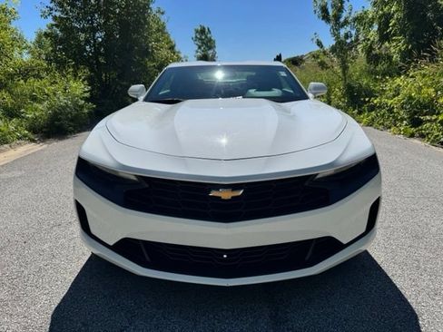 Used 2023 Chevrolet Camaro LT w/ Technology Package RWD image 3