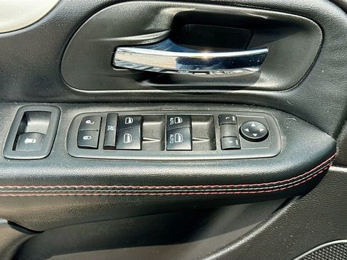 Used 2019 Dodge Grand Caravan GT FWD image 20