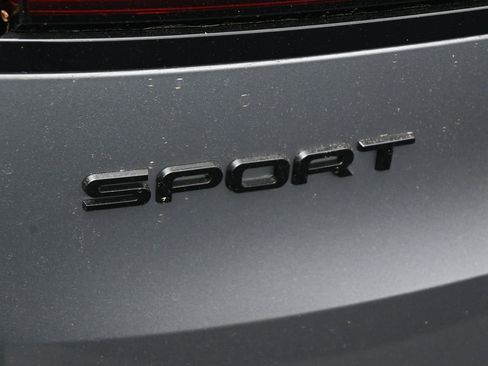New 2025 Land Rover Range Rover Sport Dynamic SE AWD/4WD image 8