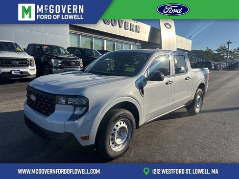 New 2025 Ford Maverick XL image 1