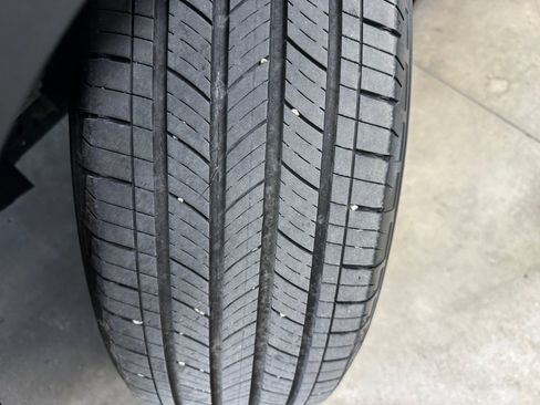 Used 2022 GMC Terrain SLE w/ Driver Convenience Package image 37